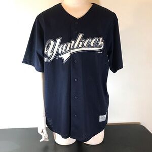Yankees True Fan Vintage 2003 Navy Blue Men's Jersey. Size Large